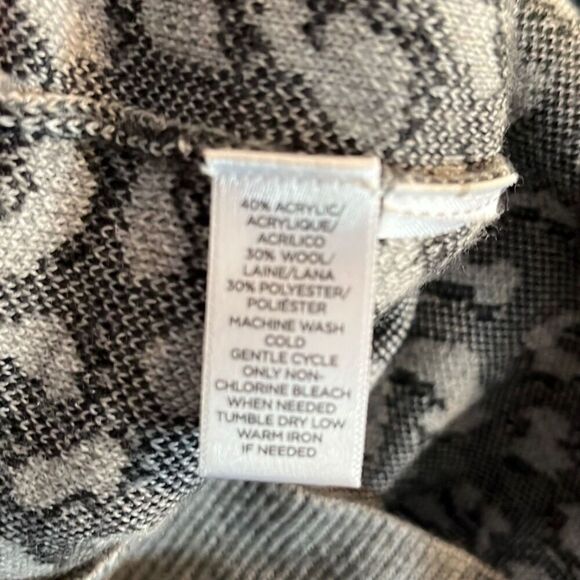 Ann Taylor LOFT Gray Leopard Animal Print Sweater Dress Wool Blend Small - Picture 5 of 5